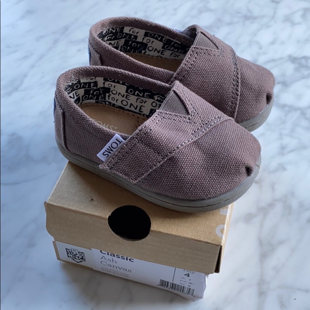 Toms size 4 baby shoes